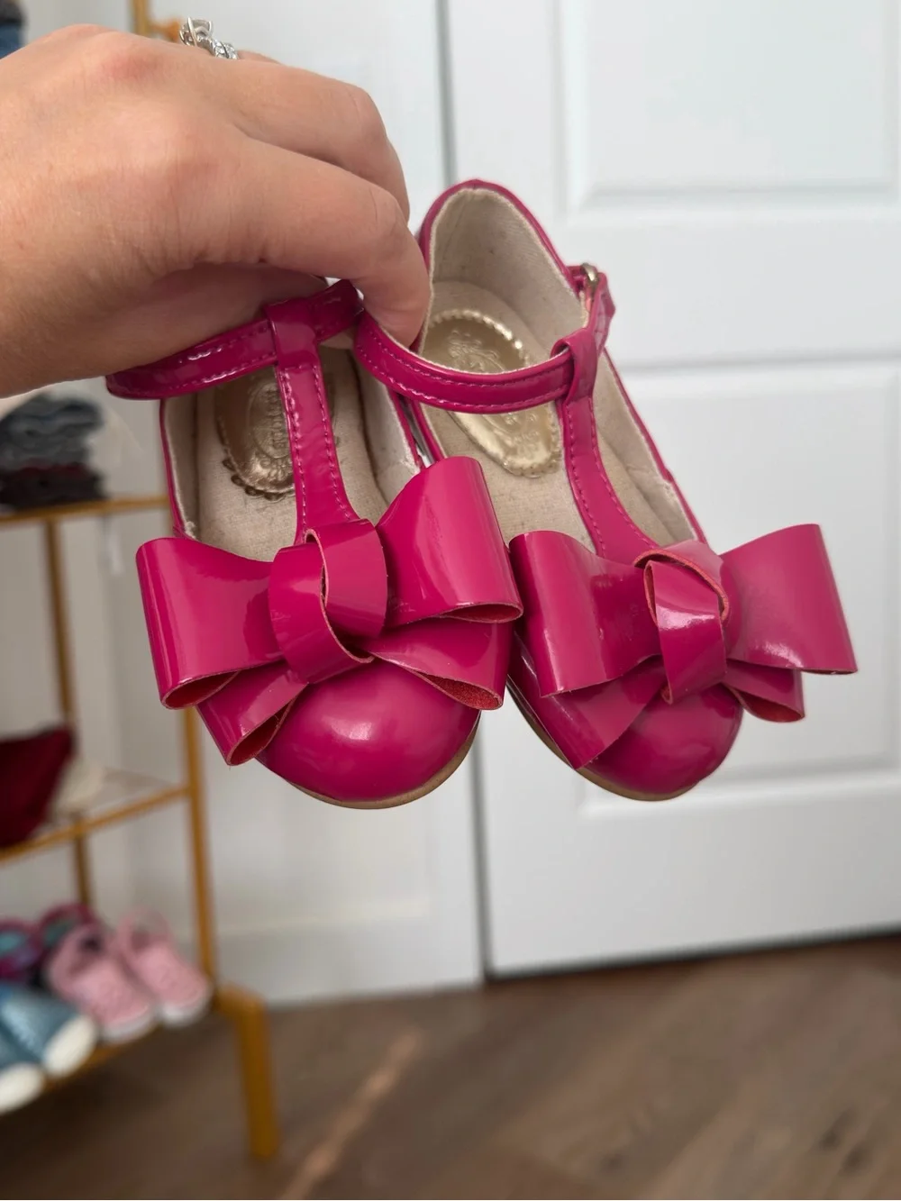 Joyfolie Hot Pink Patent Bow T-Strap Flat Shoes Strap Size 6c Baby Girls